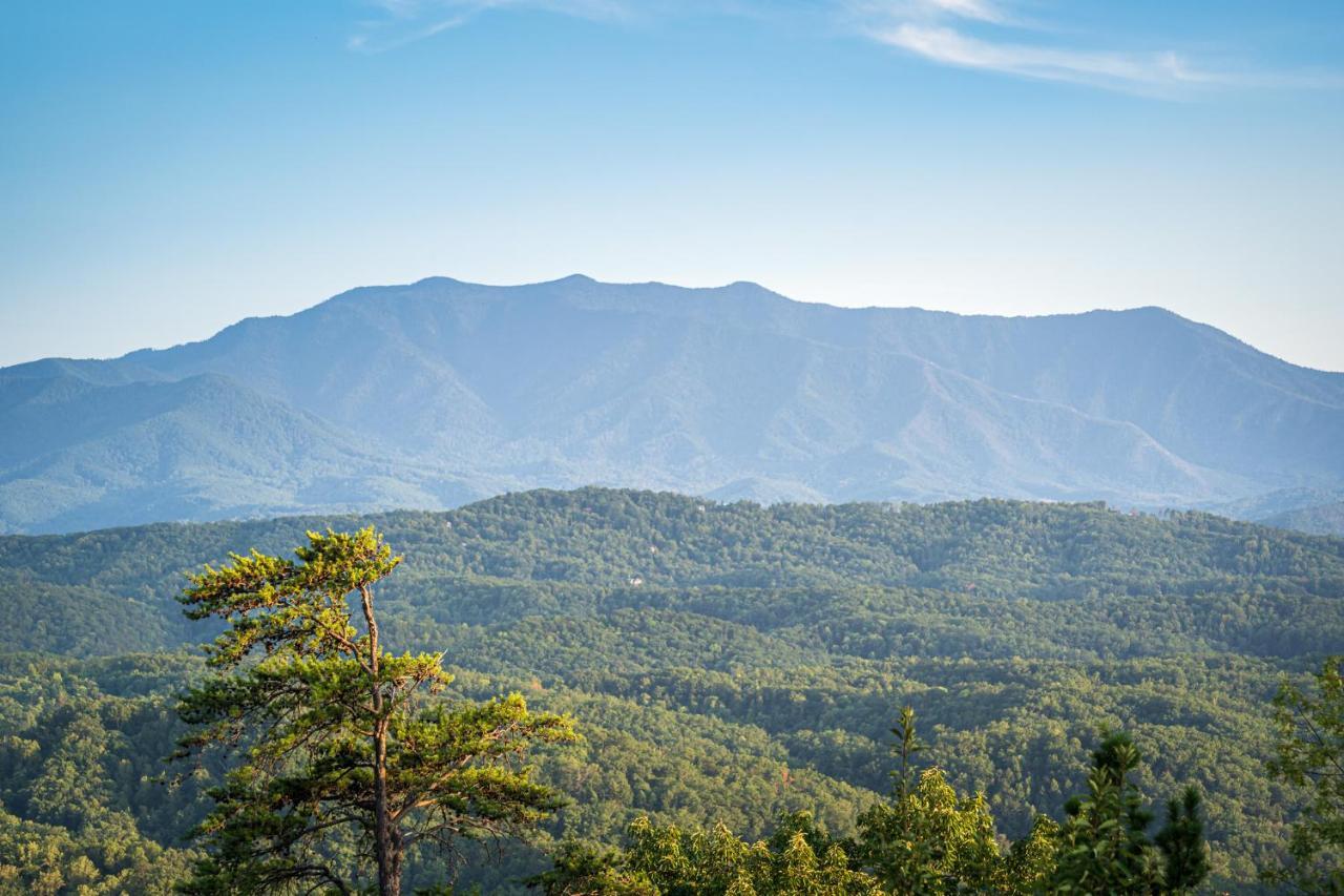 Smoky Mountain Serenity, Amazing Mountain Views 1089 Free Tickets Each Paid Day, Dollywood And More Sevierville Exterior photo